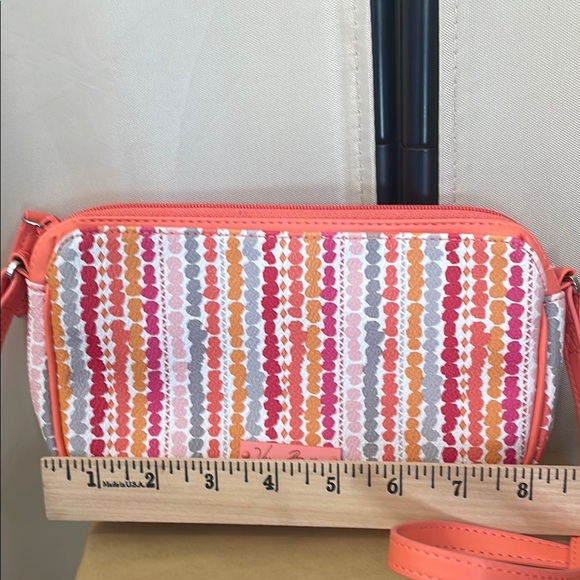 Vera Bradley Pink and Orange Crossbody Bag with Vibrant Design - Picture 3 of 7